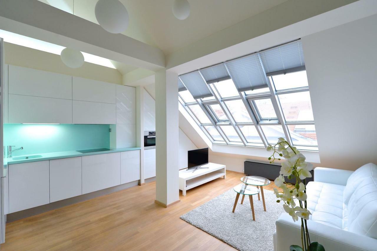 Апартаменты Designer Loft 2 Прага Экстерьер фото